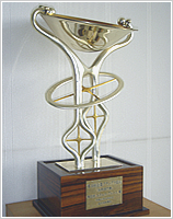 Received the Technology Award at the Third Businesses Grand Prize Toyama (Nov. 27, 1996)